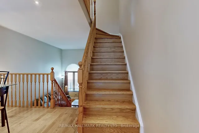 Additional image 16 of 83 Mondeo Dr Unit 307