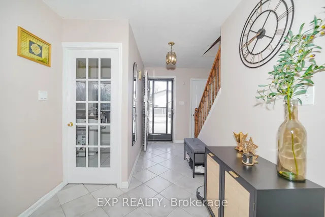 Additional image 3 of 55 Hollyberry Tr