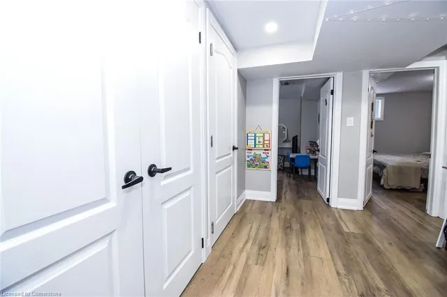 Additional image 29 of 176 East 43rd St