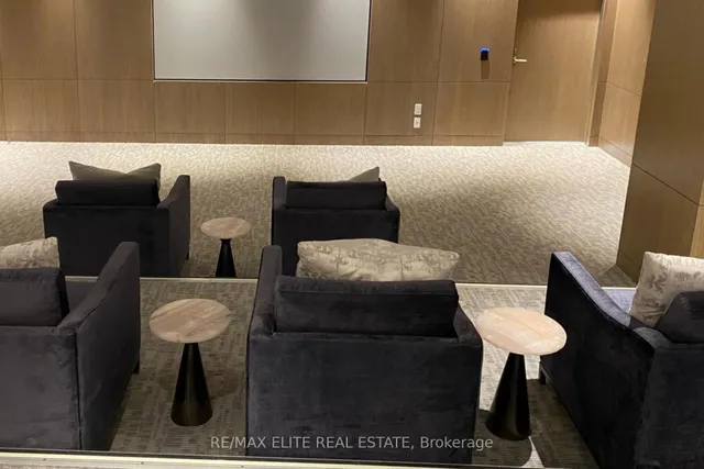 Additional image 30 of 585 Bloor St Unit 2418