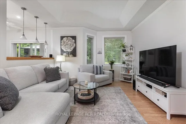 Additional image 10 of 95 Twentyplace Blvd Unit 3