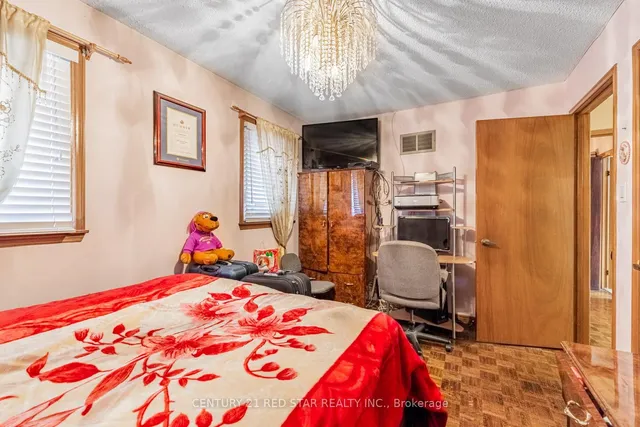 Additional image 24 of 151 Cabernet Circ