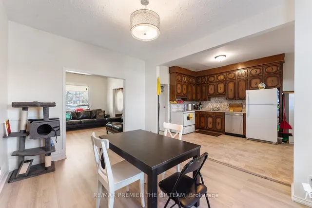 Additional image 12 of 15 Joseph St