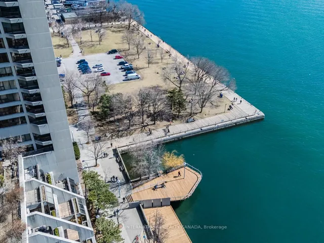 Additional image 30 of 65 Harbour Sq Unit 2204