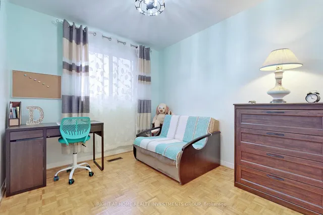 Additional image 18 of 187 Robert Hicks Dr