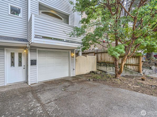 2446 NW 57th Street, Seattle, WA 98107