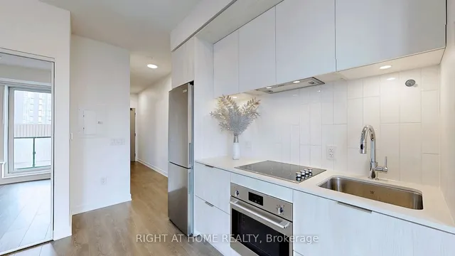 Additional image 11 of 130 River St Unit 1406