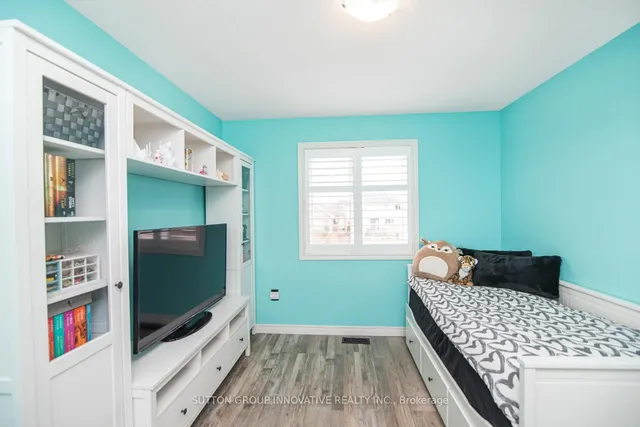 Additional image 32 of 4323 Dennis Ave