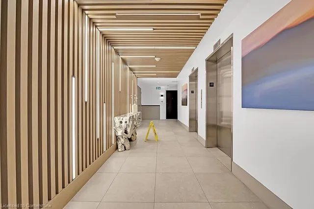 Additional image 17 of 600 North Service Rd Unit 514