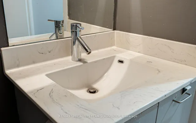 Additional image 8 of 20 Joe Shuster Way Unit 408