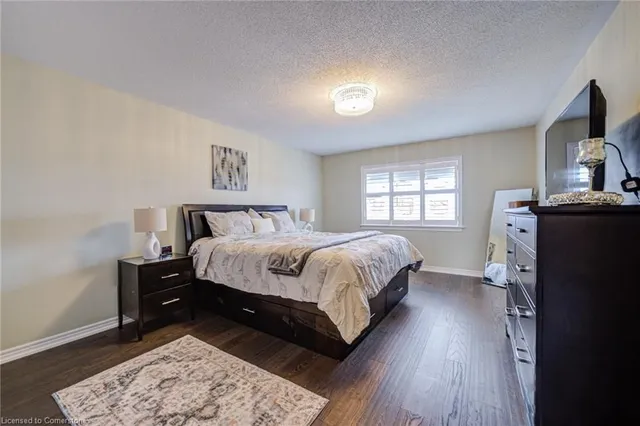 Additional image 38 of 119 Hazelton Ave