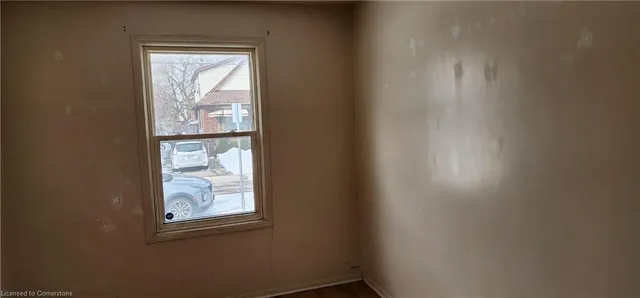 Additional image 10 of 108 Niagara St