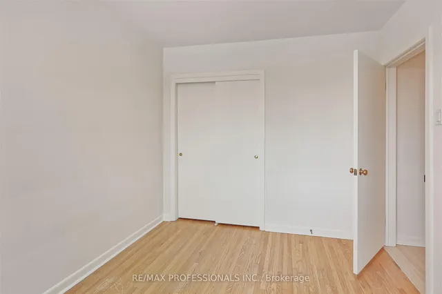 Additional image 15 of 17 Guernsey Dr