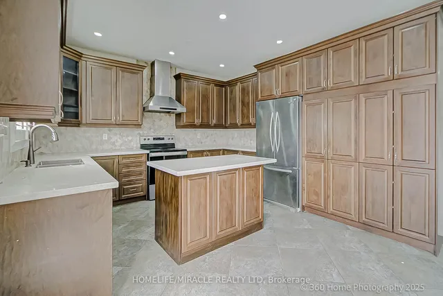 Additional image 9 of 20 Amy Ave