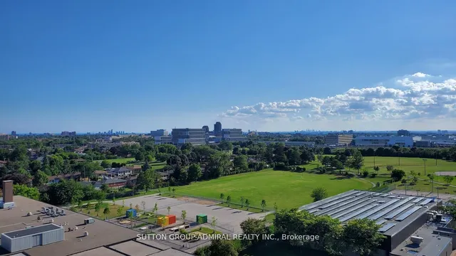 Additional image 29 of 150 Neptune Dr Unit PH05