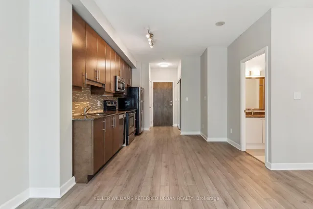 Additional image 10 of 33 Bay St Unit 2201