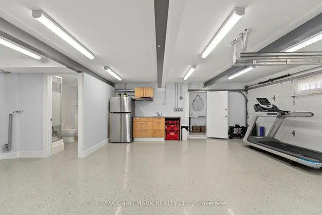 Additional image 39 of 272&276 King Edward Ave