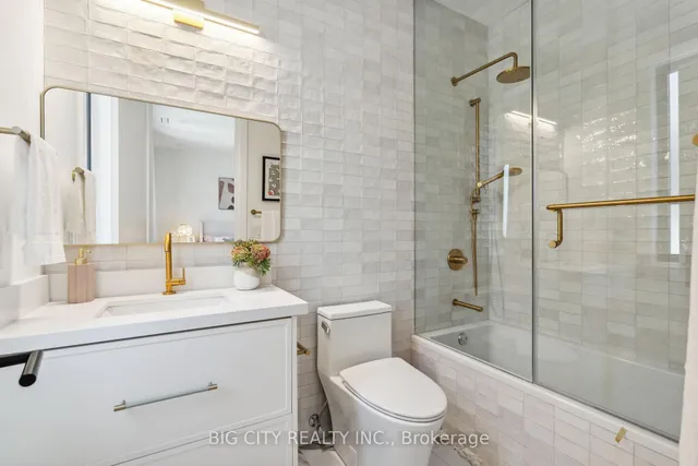 Additional image 33 of 75 Lawrence Cres