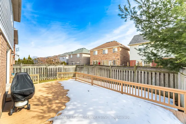 Additional image 42 of 17 Springhurst Ave