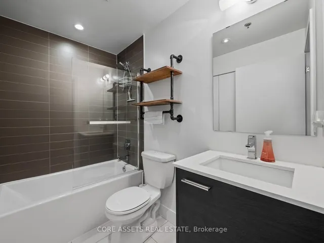 Additional image 6 of 90 Trinity St Unit 804