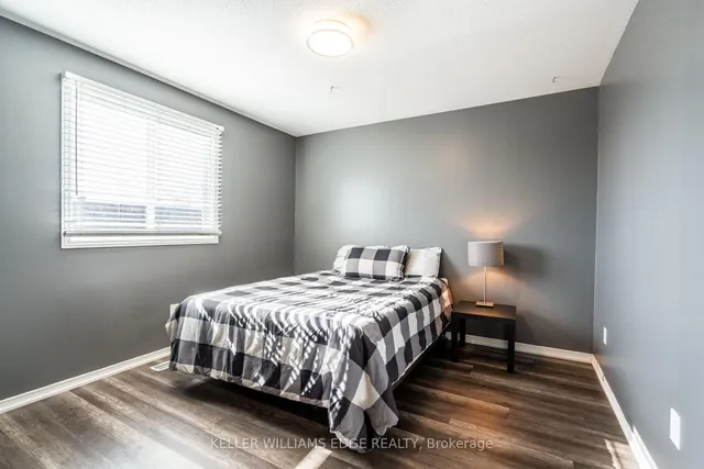 Additional image 27 of 2 Bronte Crt