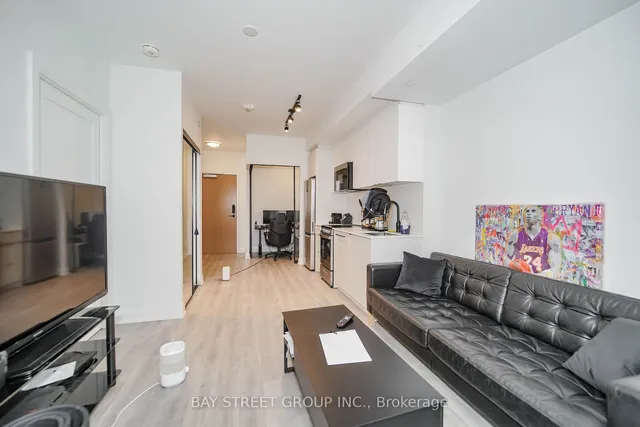 Additional image 18 of 2369 Danforth Ave Unit 711