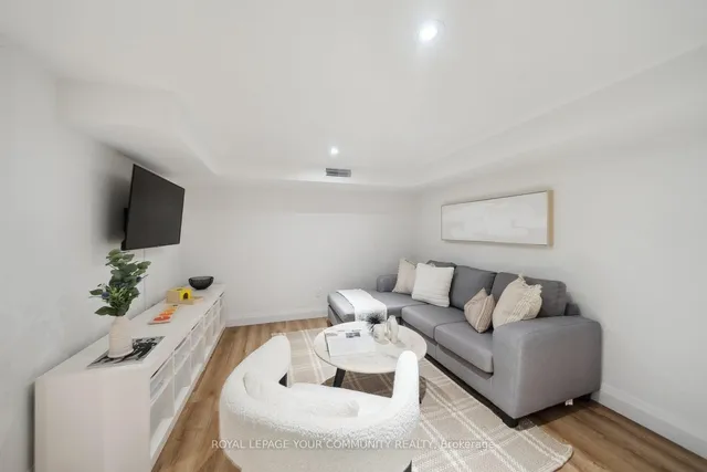 Additional image 28 of 20 Durham Ave