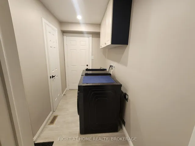 Additional image 20 of 2 Desantis Crt