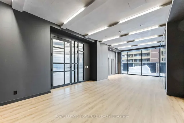 Additional image 26 of 55 Charles St Unit 4204