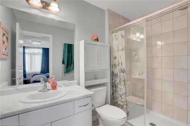 Additional image 20 of 158 Kinsman Dr