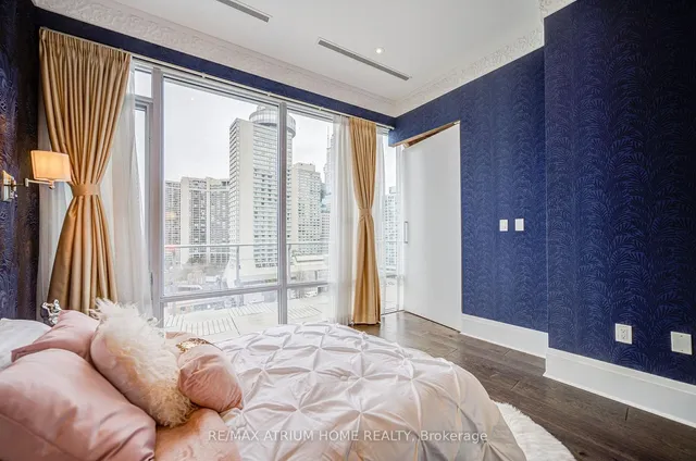 Additional image 17 of 29 Queens Quay Unit 1104