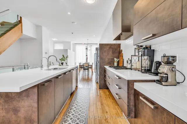 Additional image 11 of 20 Vince Ave