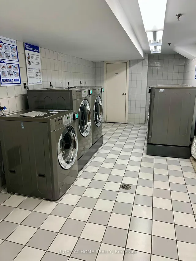 Additional image 43 of 60 Homewood Ave Unit 201