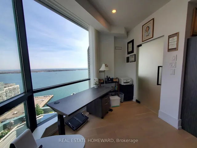 Additional image 35 of 10 Queens Quay Unit PH2