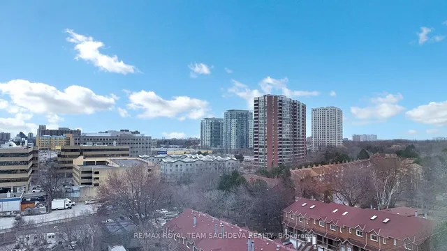 Additional image 43 of 1 Reidmount Ave Unit 903