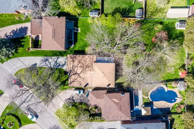 Additional image 37 of 86 Hill Cres