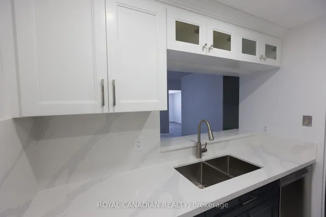Additional image 18 of 88 Corporate Dr Unit 2418