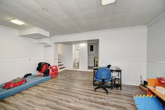 Additional image 29 of 58 Belwood Cres