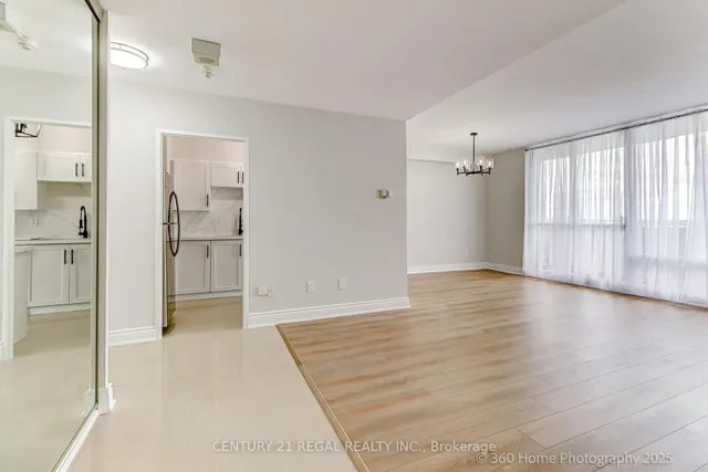 Additional image 6 of 5 Massey Sq Unit Ph06