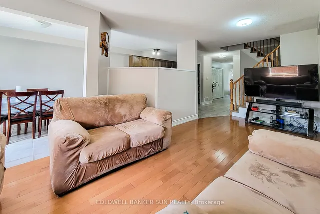 Additional image 12 of 112 Meadow Wood Cres