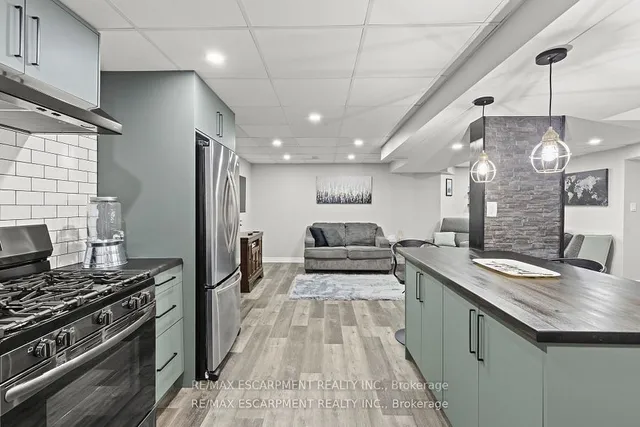 Additional image 23 of 21 Tuscani Dr