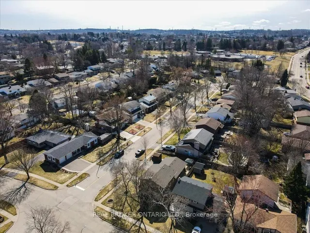 Additional image 35 of 60 Silverspring Cres