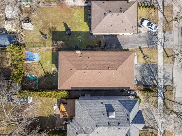 Additional image 31 of 70 Newton Dr