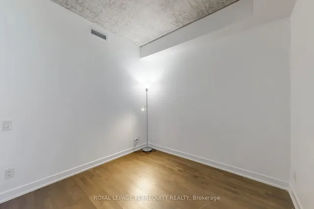 Additional image 25 of 185 Roehampton Ave Unit 1707