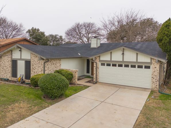 6808 Westglen Dr, Fort Worth, TX 76133