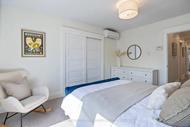 Additional image 21 of 536 Glebeholme Blvd