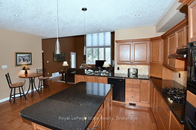 Additional image 18 of 182 Valridge Dr