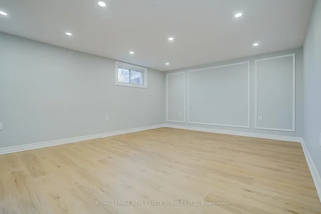 Additional image 32 of 8 Bellvare Cres