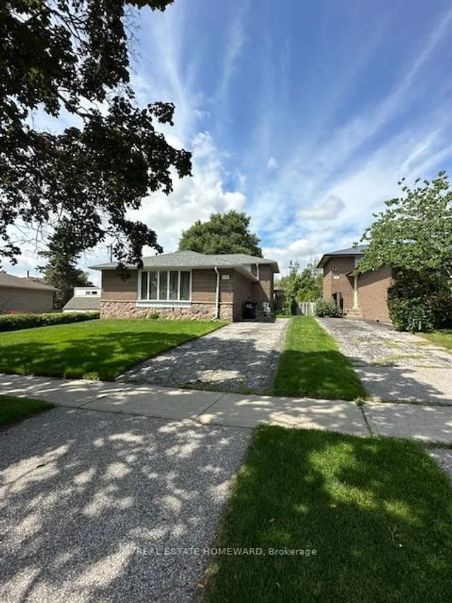 36 Manorglen Cres
