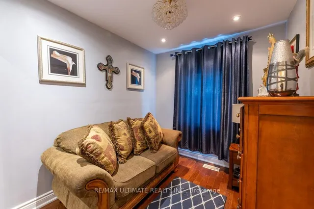 Additional image 15 of 698 Old Weston Rd